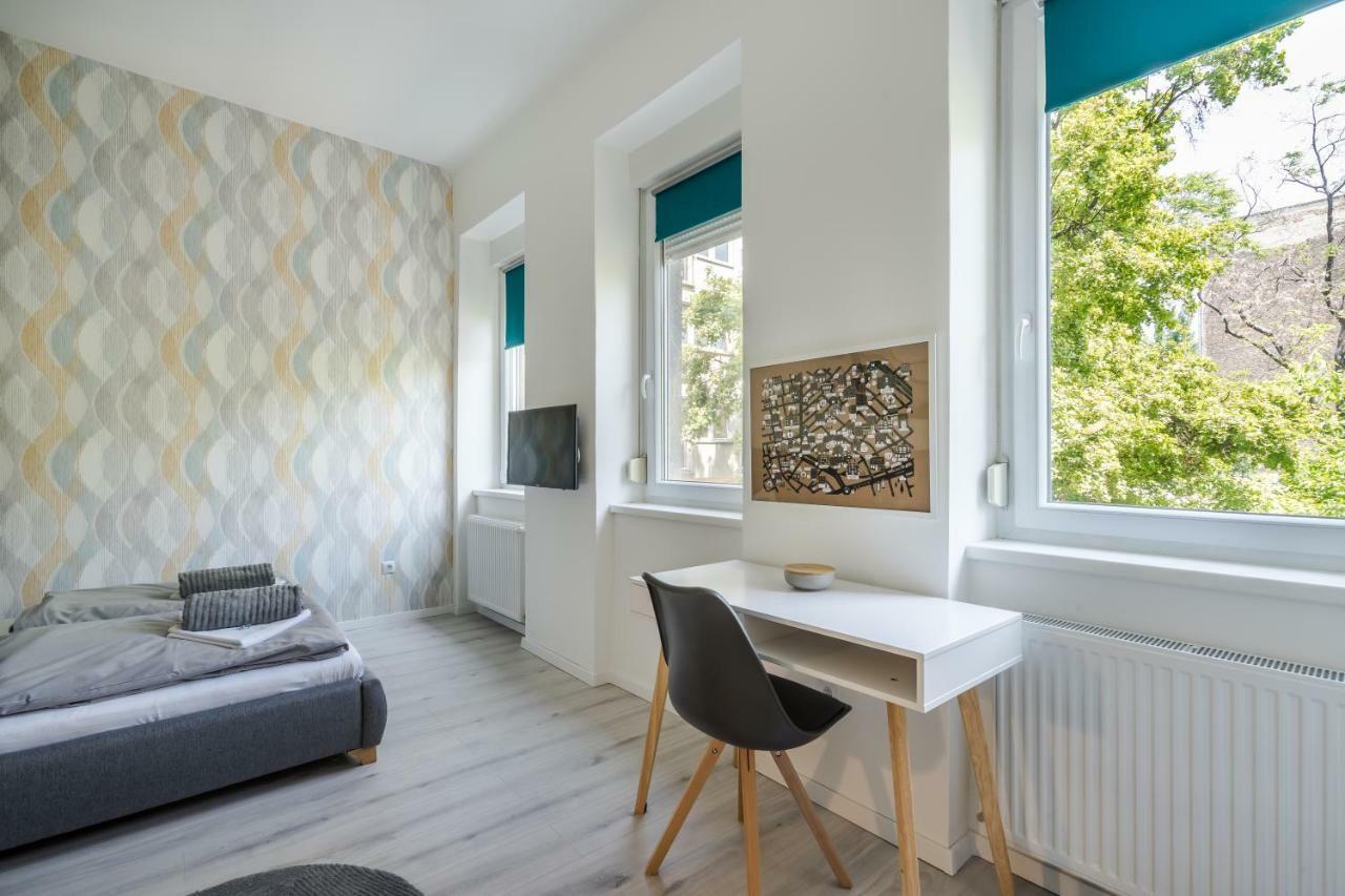 Bpr Color Fusion Home With A/C Budapest Bagian luar foto